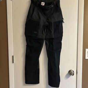 Shorts/Pants that unzip